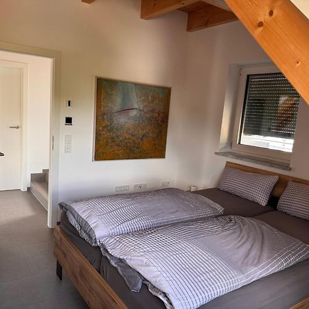 Burgthann Moderne Ferienunterkunft/Wohnung מראה חיצוני תמונה
