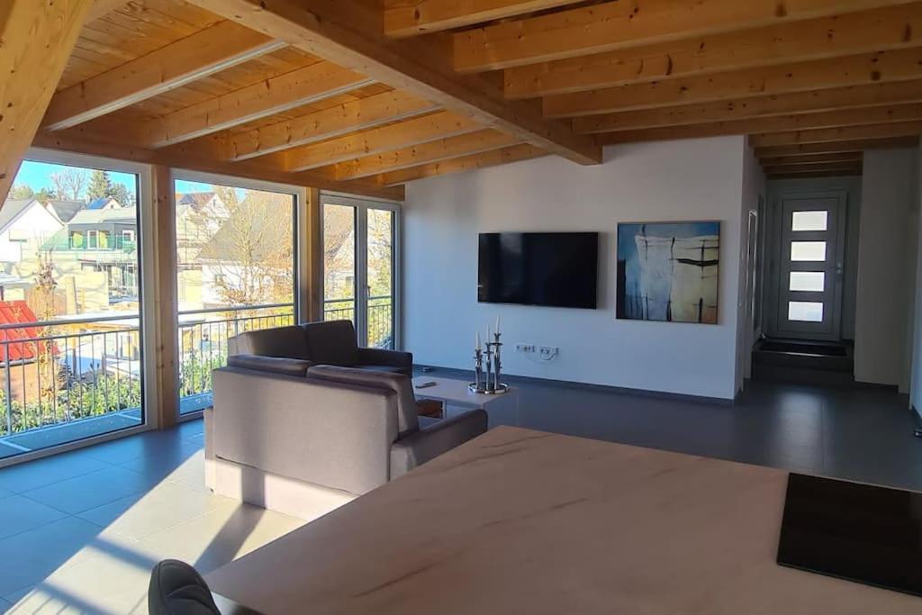 Burgthann Moderne Ferienunterkunft/Wohnung מראה חיצוני תמונה