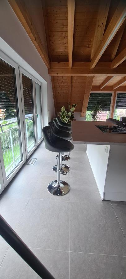 Burgthann Moderne Ferienunterkunft/Wohnung מראה חיצוני תמונה